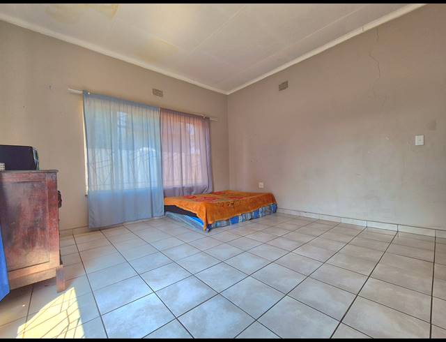 3 BEDROOM HOUSE FOR SALE IN DALVIEW